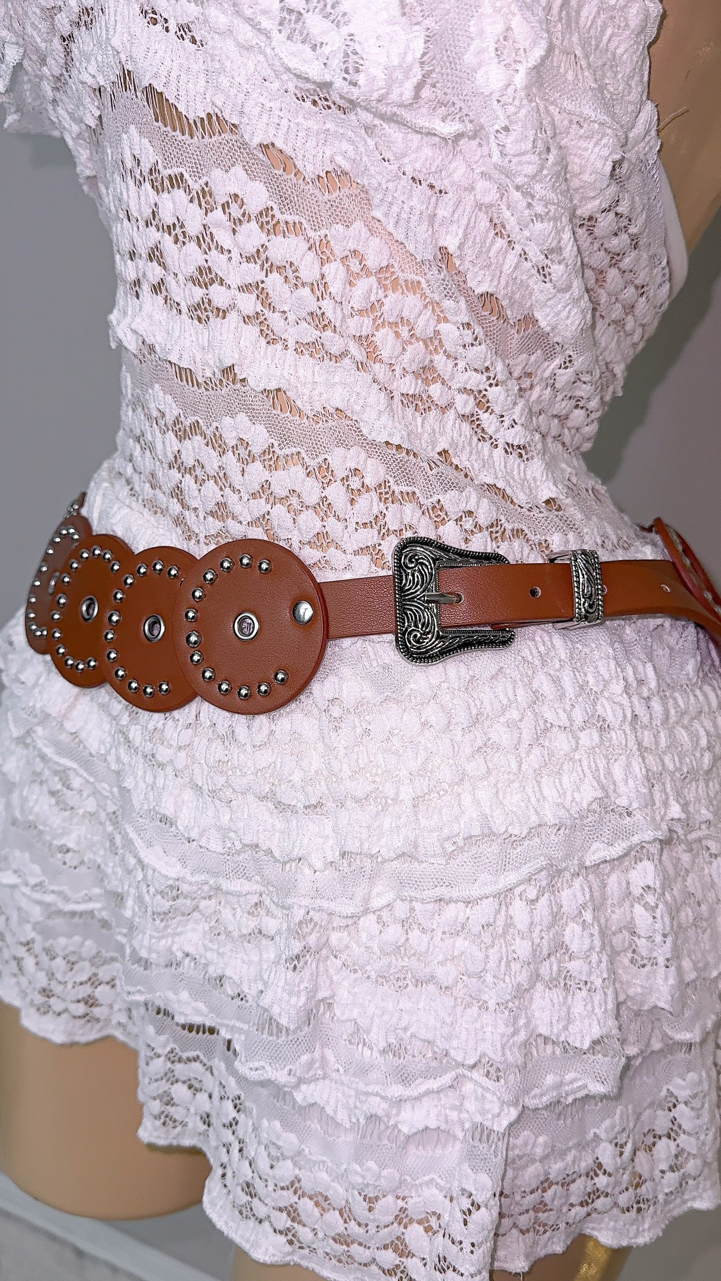 Giselle Western Discs Belt - Brown