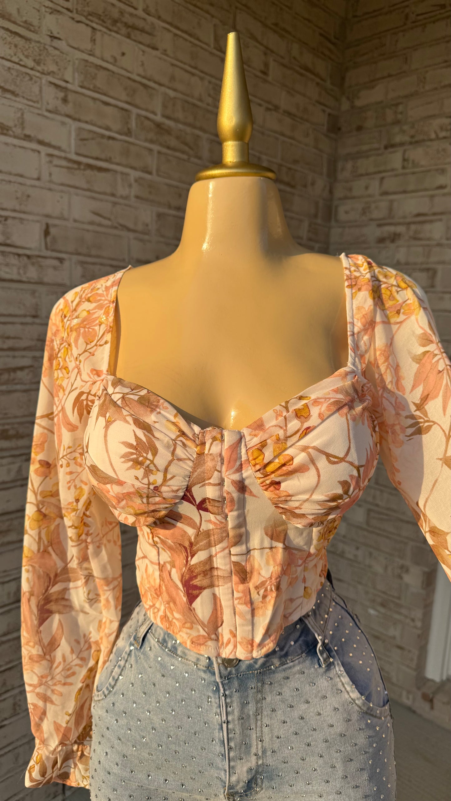 Top corto floral Esmeralda