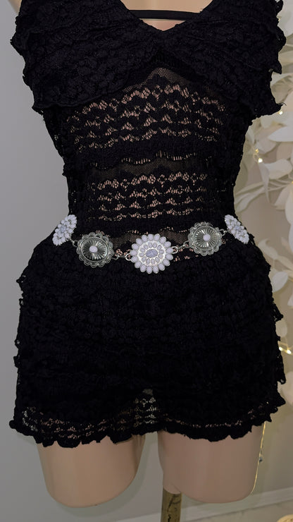 Leilani Concho Chain Belt - White / Silver