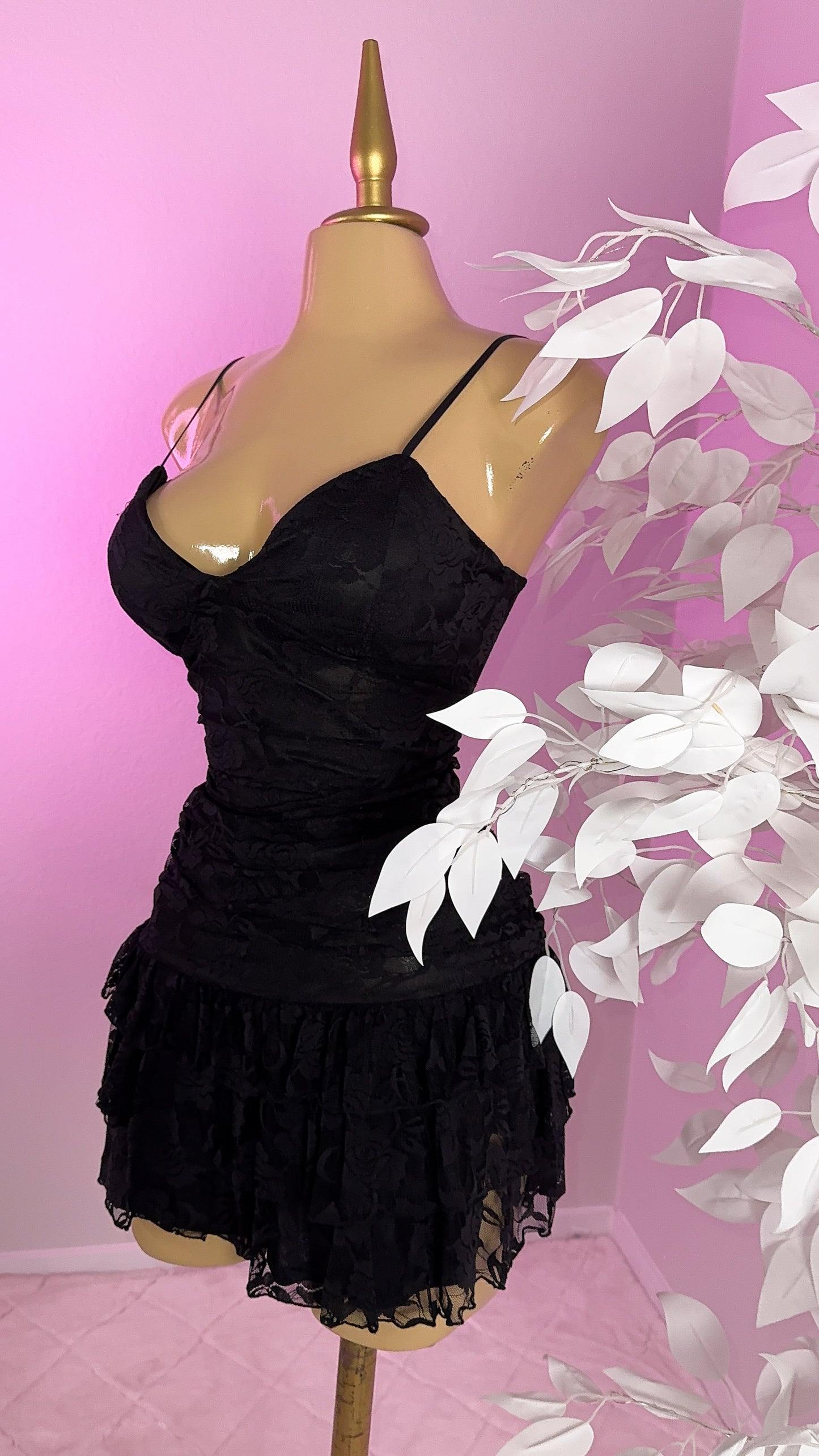 Veronica Lace Mini Dress - Black