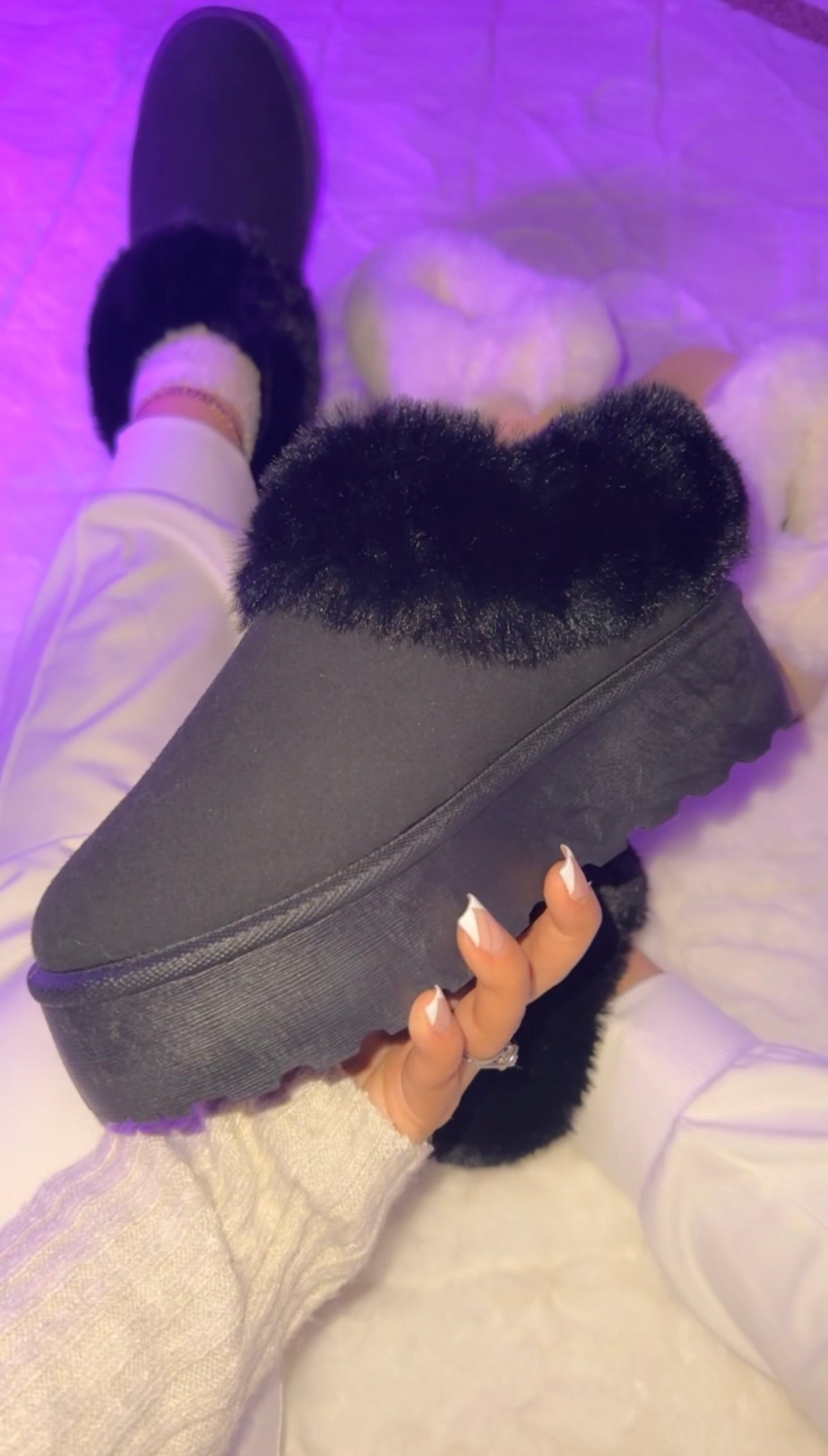 Cozy Feels Faux Fur Boots - Black