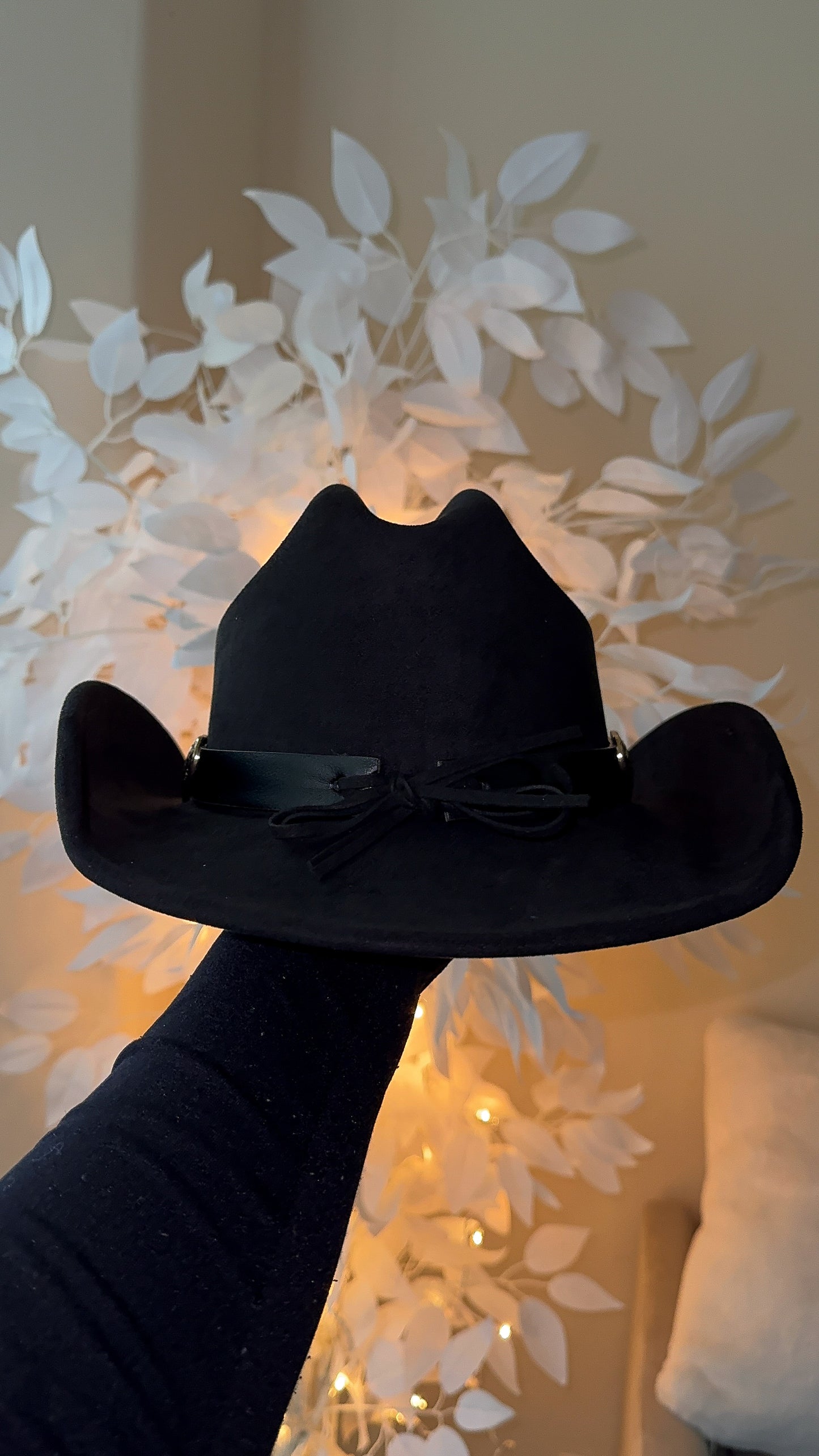 Victoria Buckle Western Hat - Black