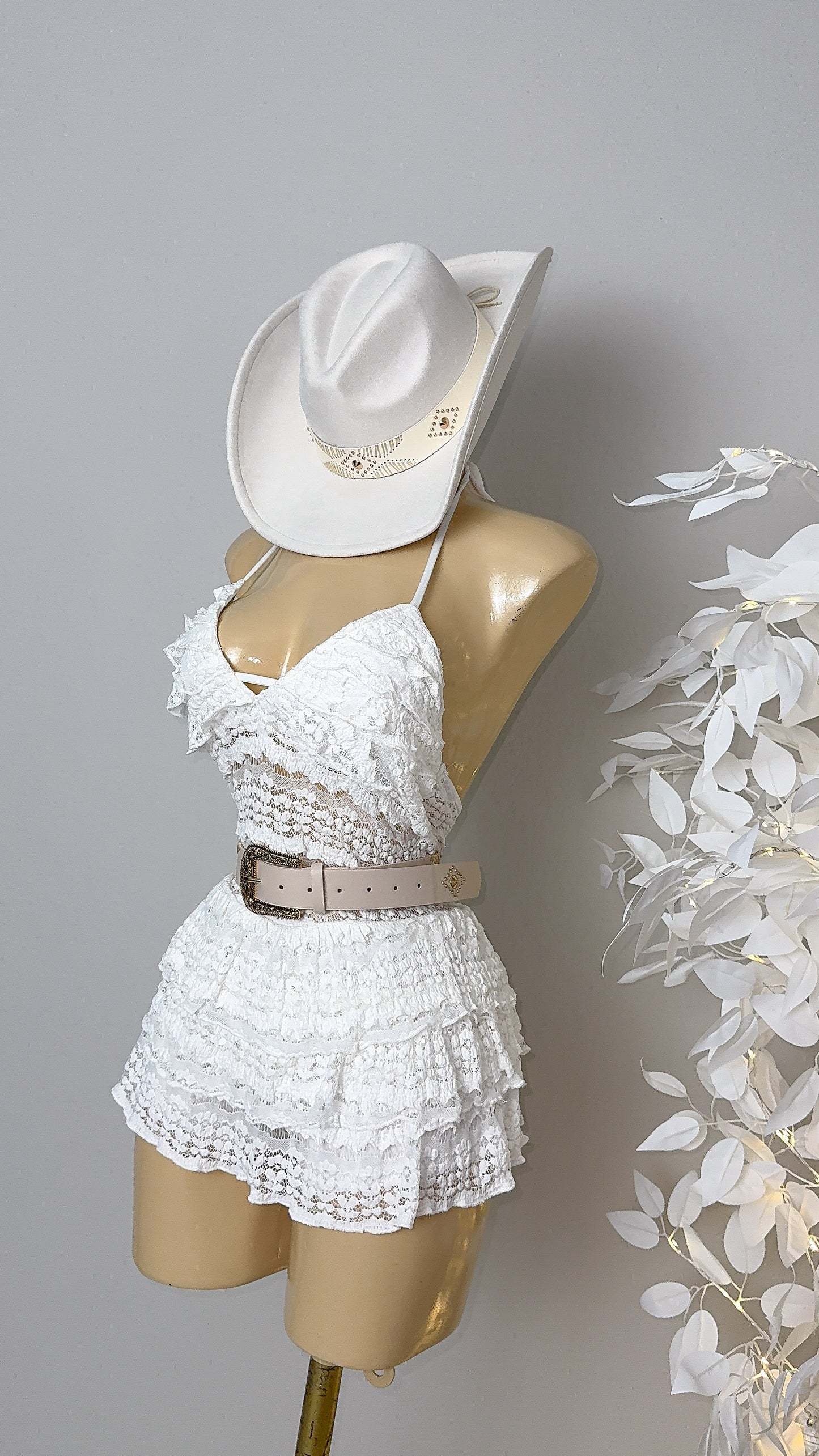 Amy Floral Buckle Belt - Ivory