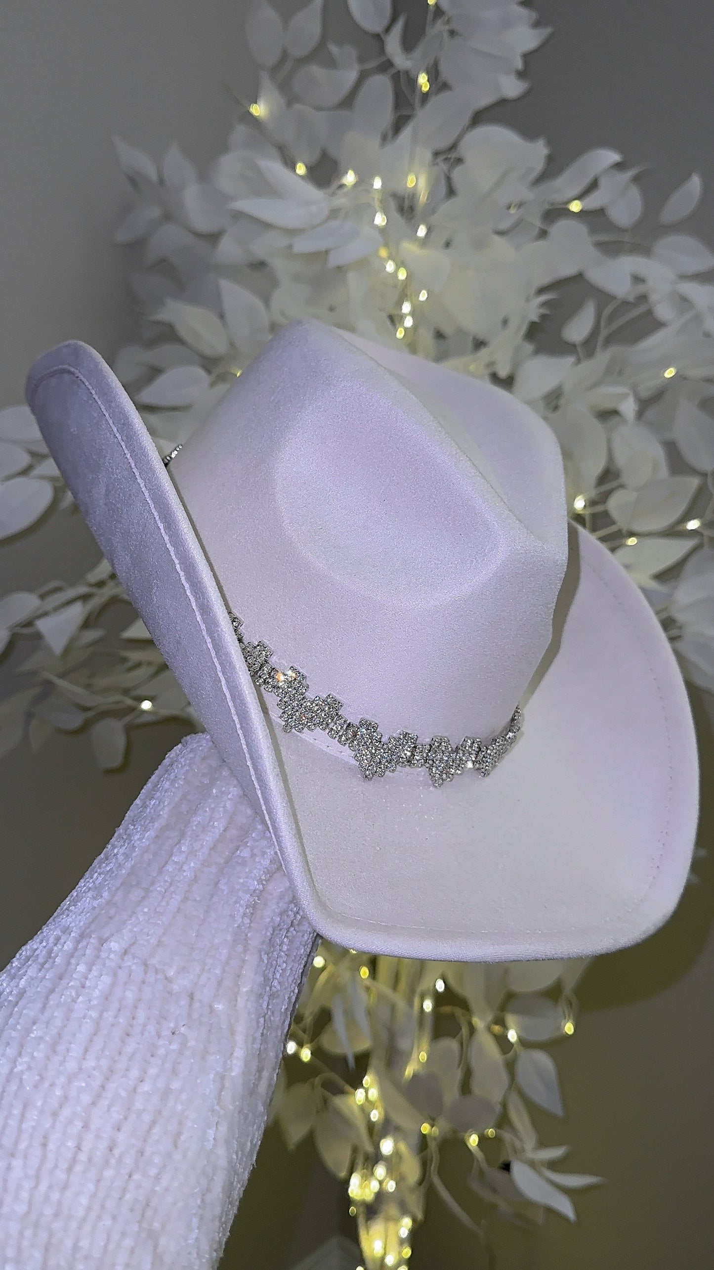 Annalise Rhinestone Heart Western Hat - White