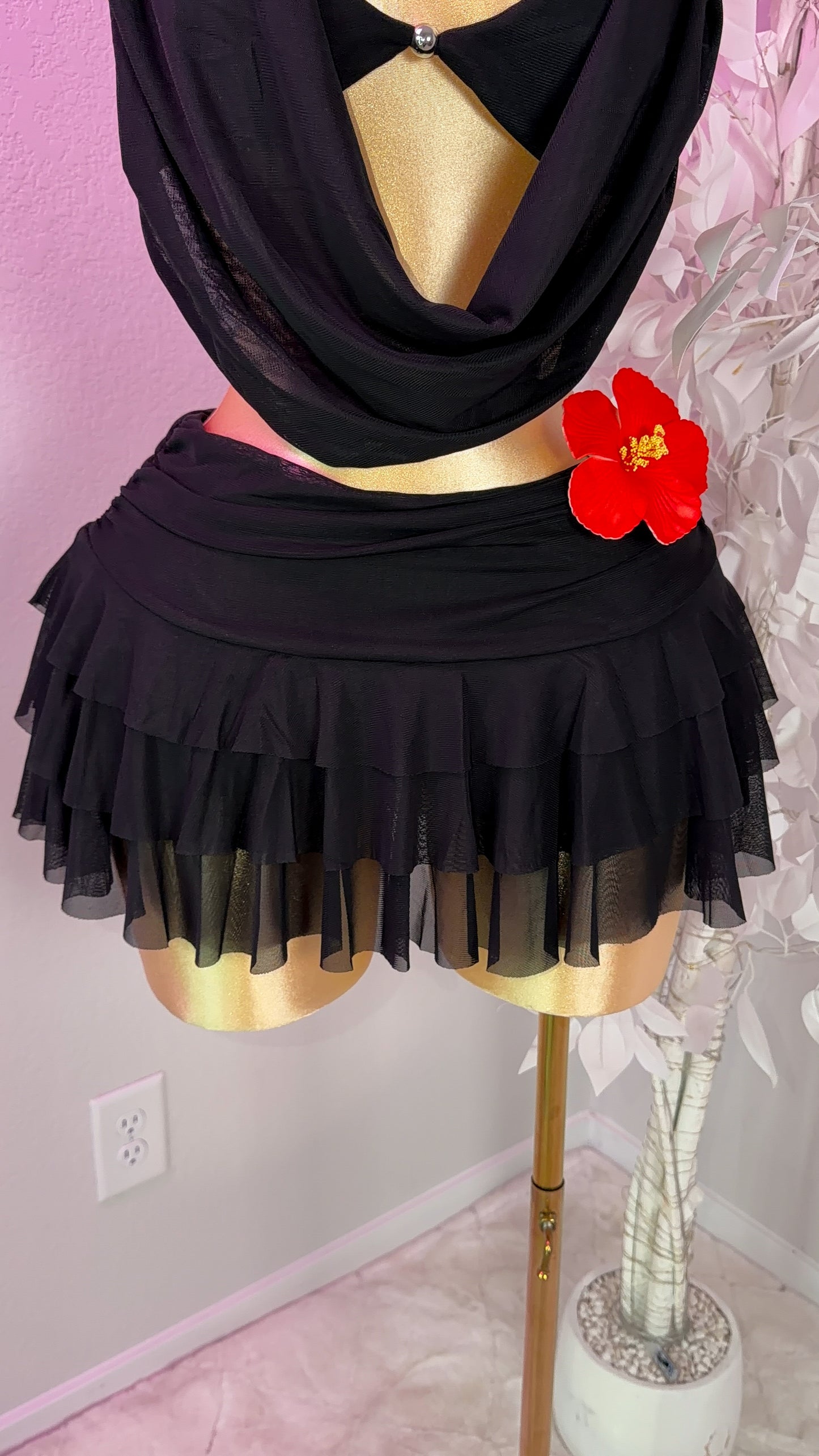 Gatubela Ruffle Mini Skirt Set - Black