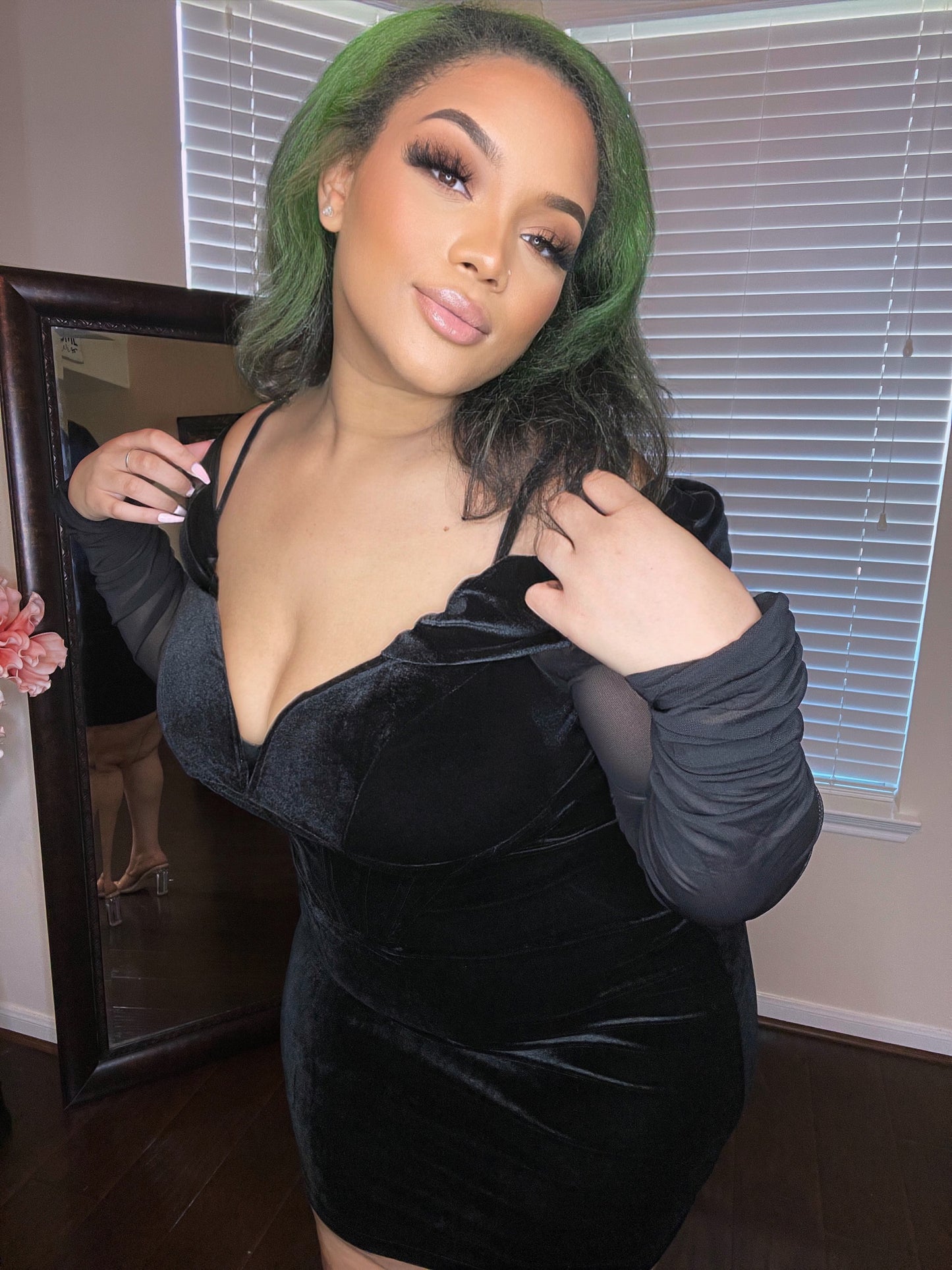 Penelope Velvet Corset Dress -Curvy